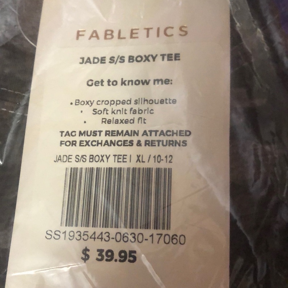 NWT Fabletics Jade Short-Sleeve Tee Boxy Tee - Picture 5 of 7